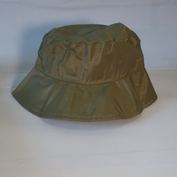 Longchamp Accessories Nwot Womens Longchamp Le Pliage Green